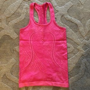 Lululemon Swiftly Tech Racerback, Pink, Size 4
